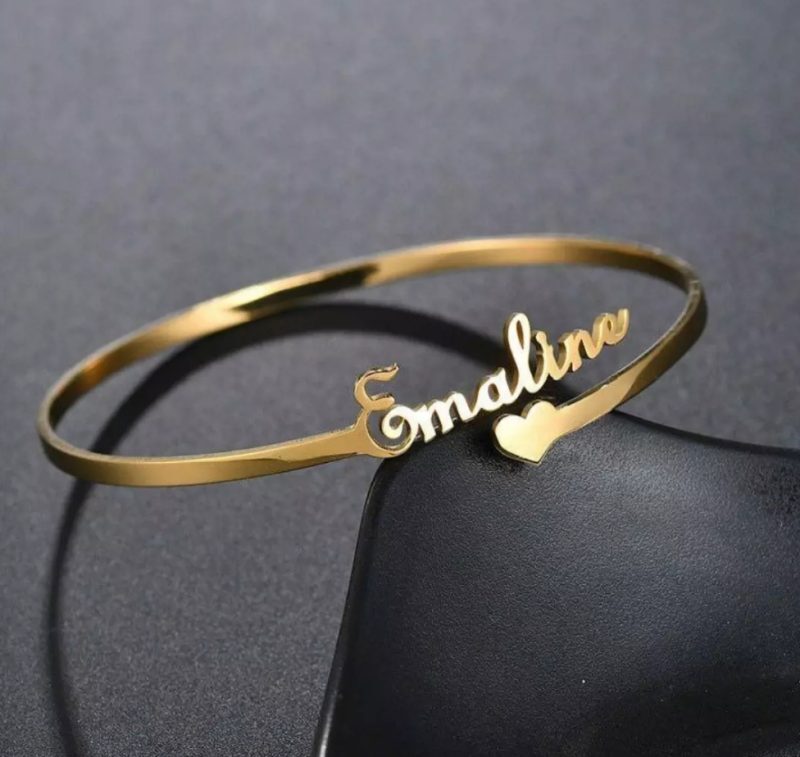 Customized Kada