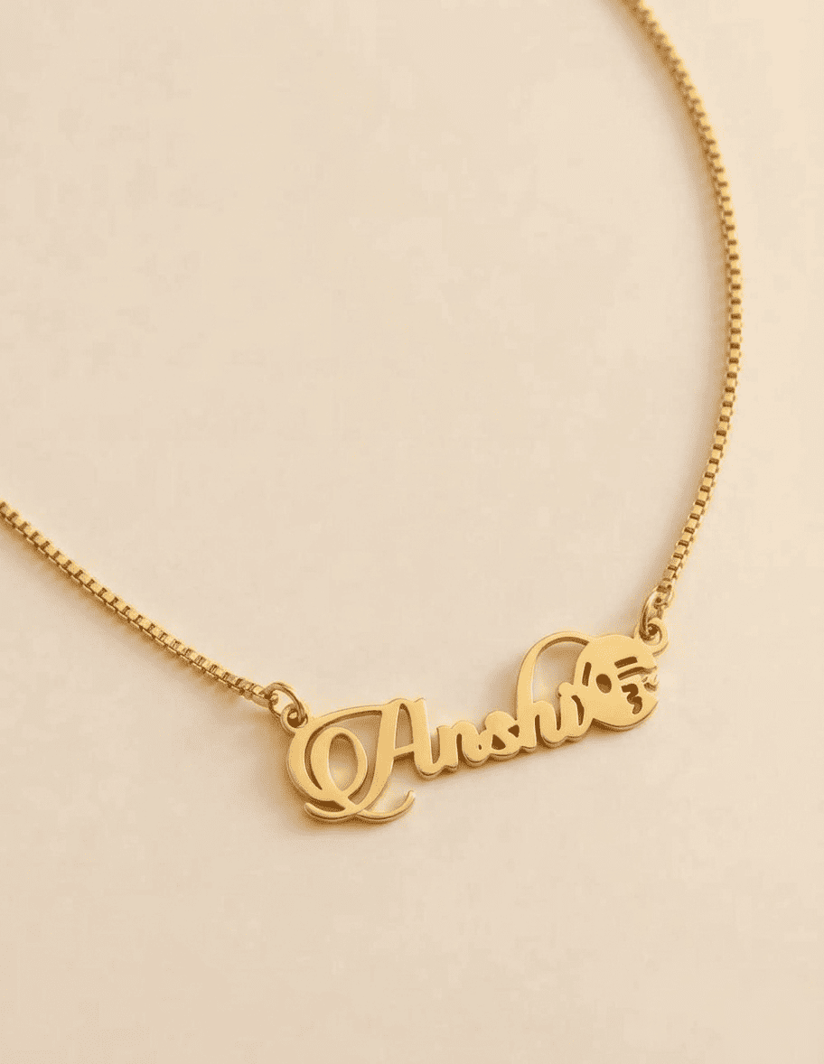 Romantic Kiss Name Pendant